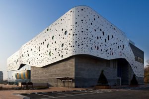 Tấm ốp mặt dựng